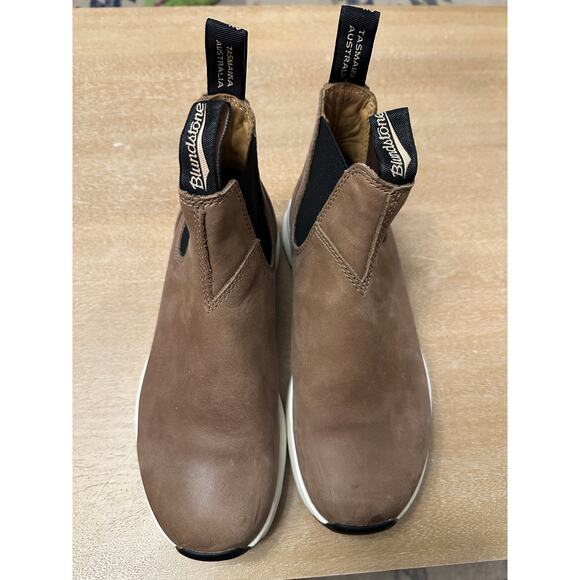 Blundstone Active Chelsea Leather Boots Size US men's 7/women's 9 AUS 6 - Picture 3 of 9